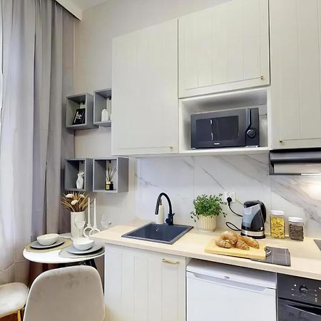 Q2 Warsaw Apartments Ngoại thất bức ảnh