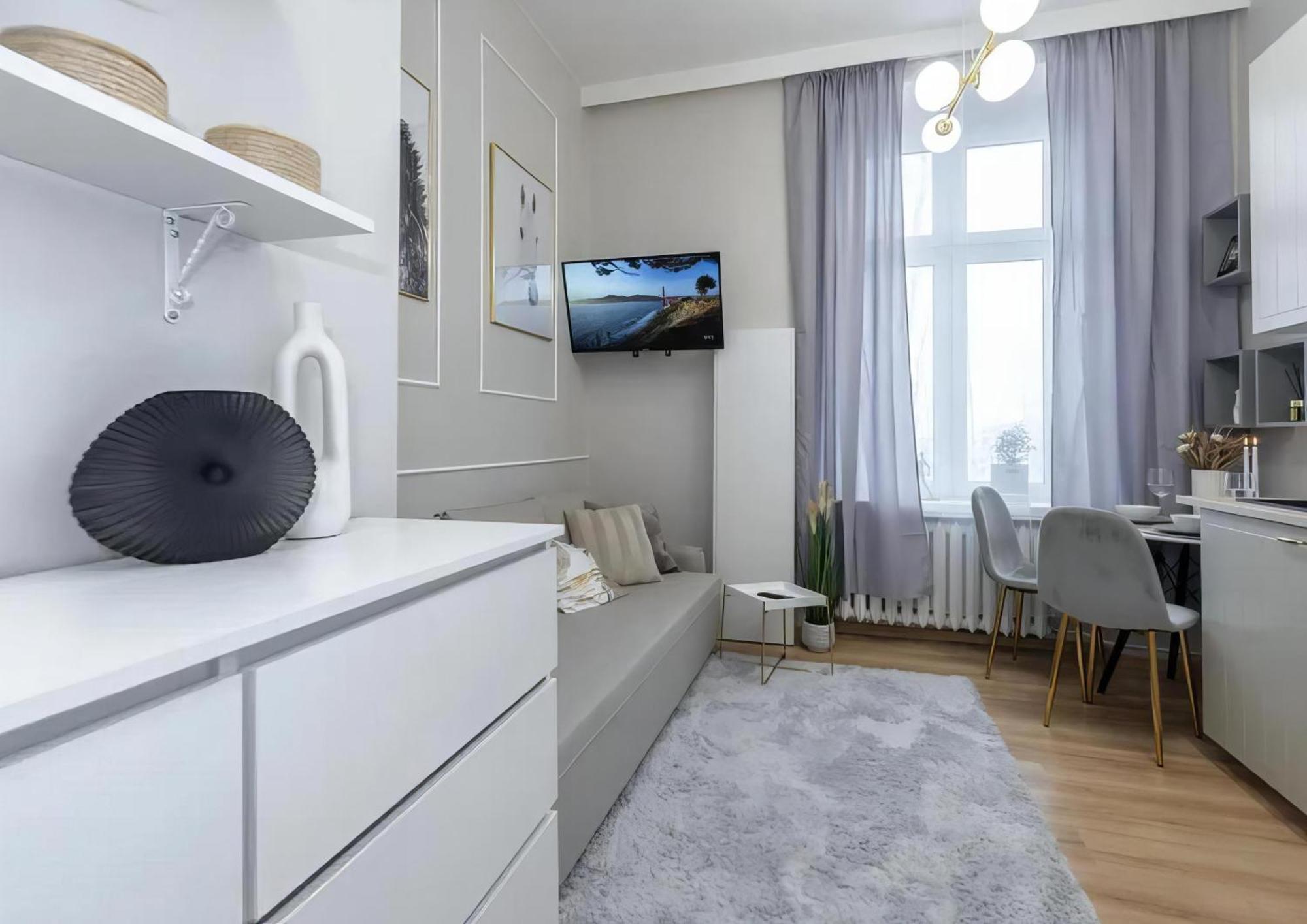 Q2 Warsaw Apartments Ngoại thất bức ảnh